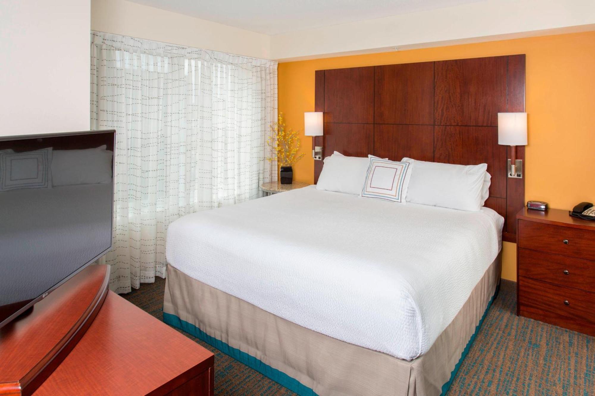 Residence Inn By Marriott Moncton Exterior photo