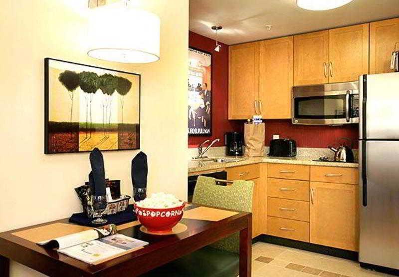Residence Inn By Marriott Moncton Room photo